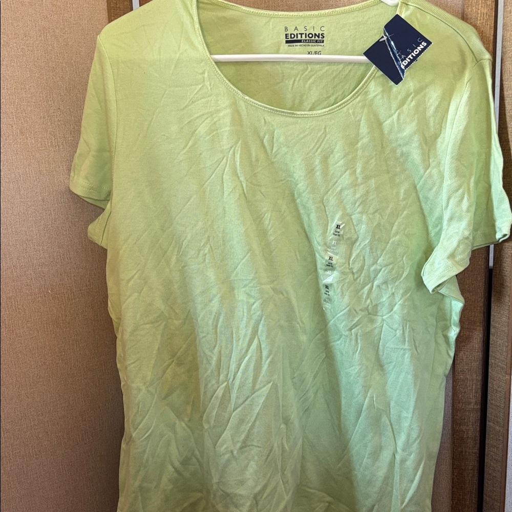 NWT Basic Editions Soft Green Tee XL